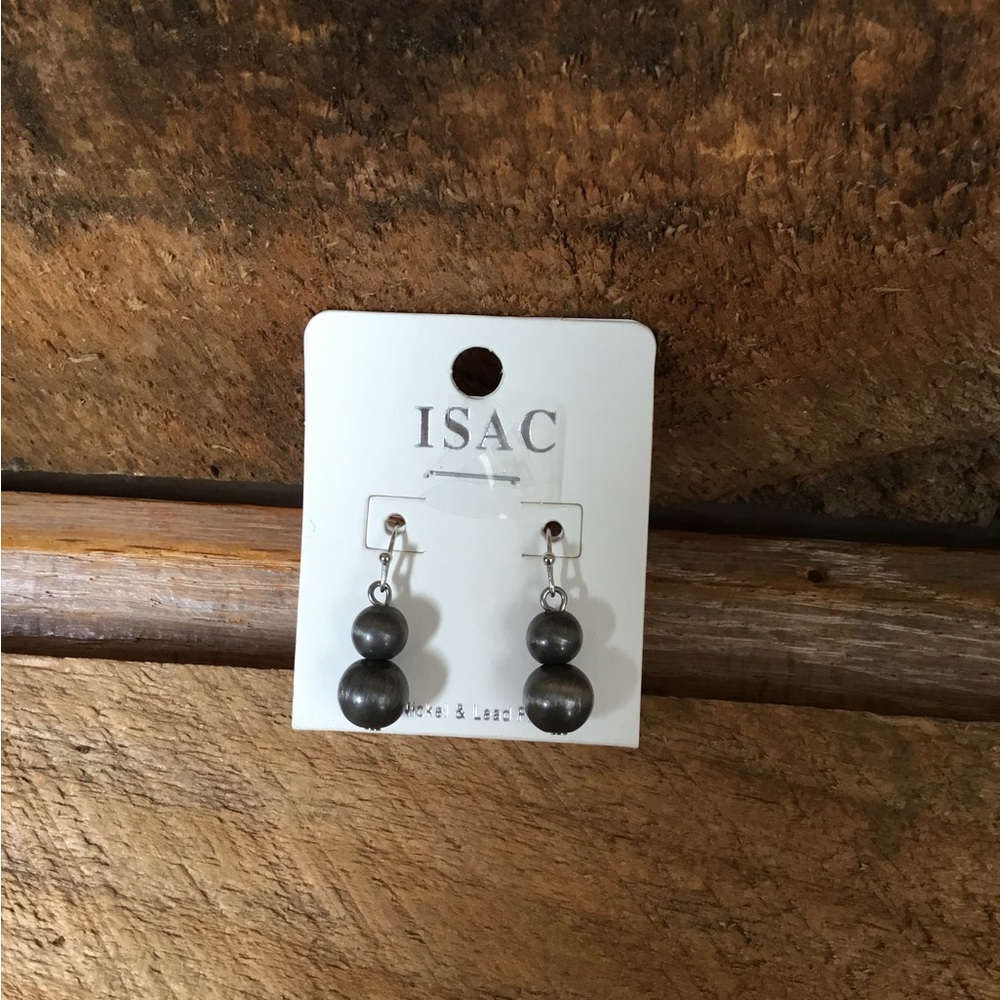 NWT Bead Earrings